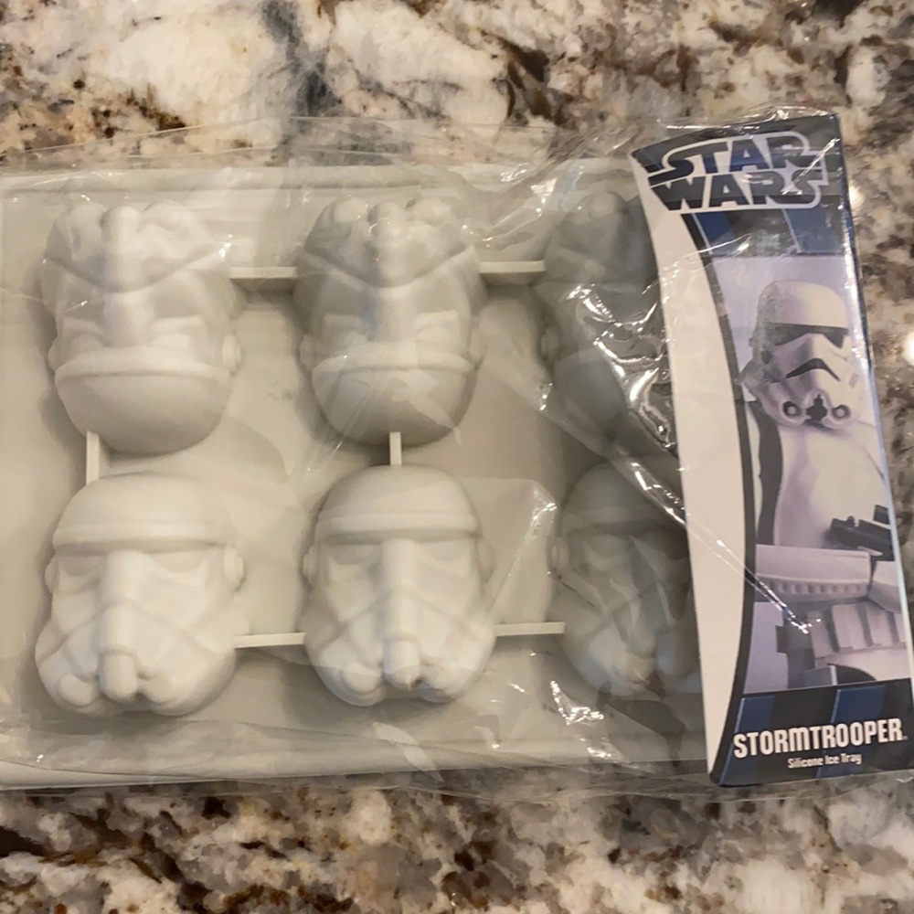 Storm trooper silicone tray